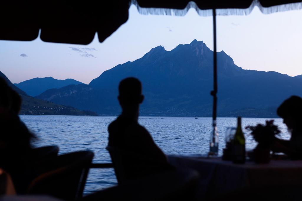 Seehotel Gotthard Weggis Dış mekan fotoğraf